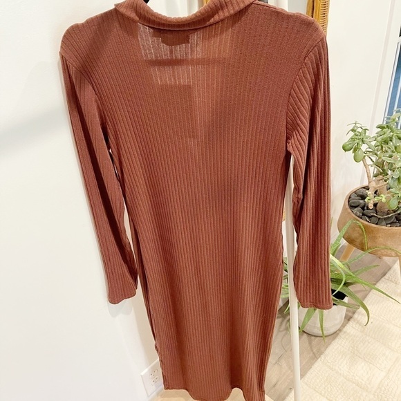 PrettyLittleThing Chocolate Ribbed Dress - US 12 - Picture 4 of 5
